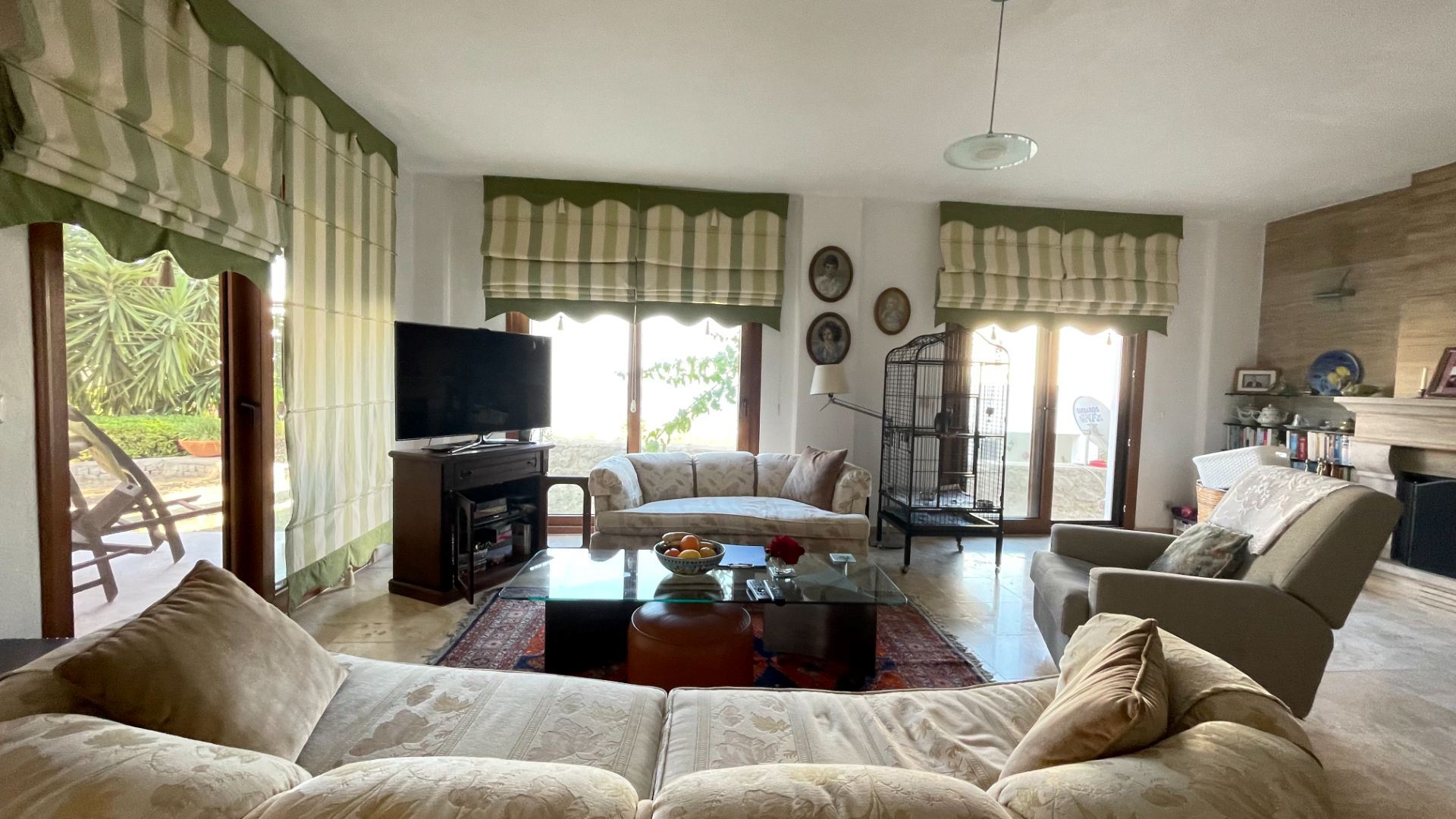 Property-photo