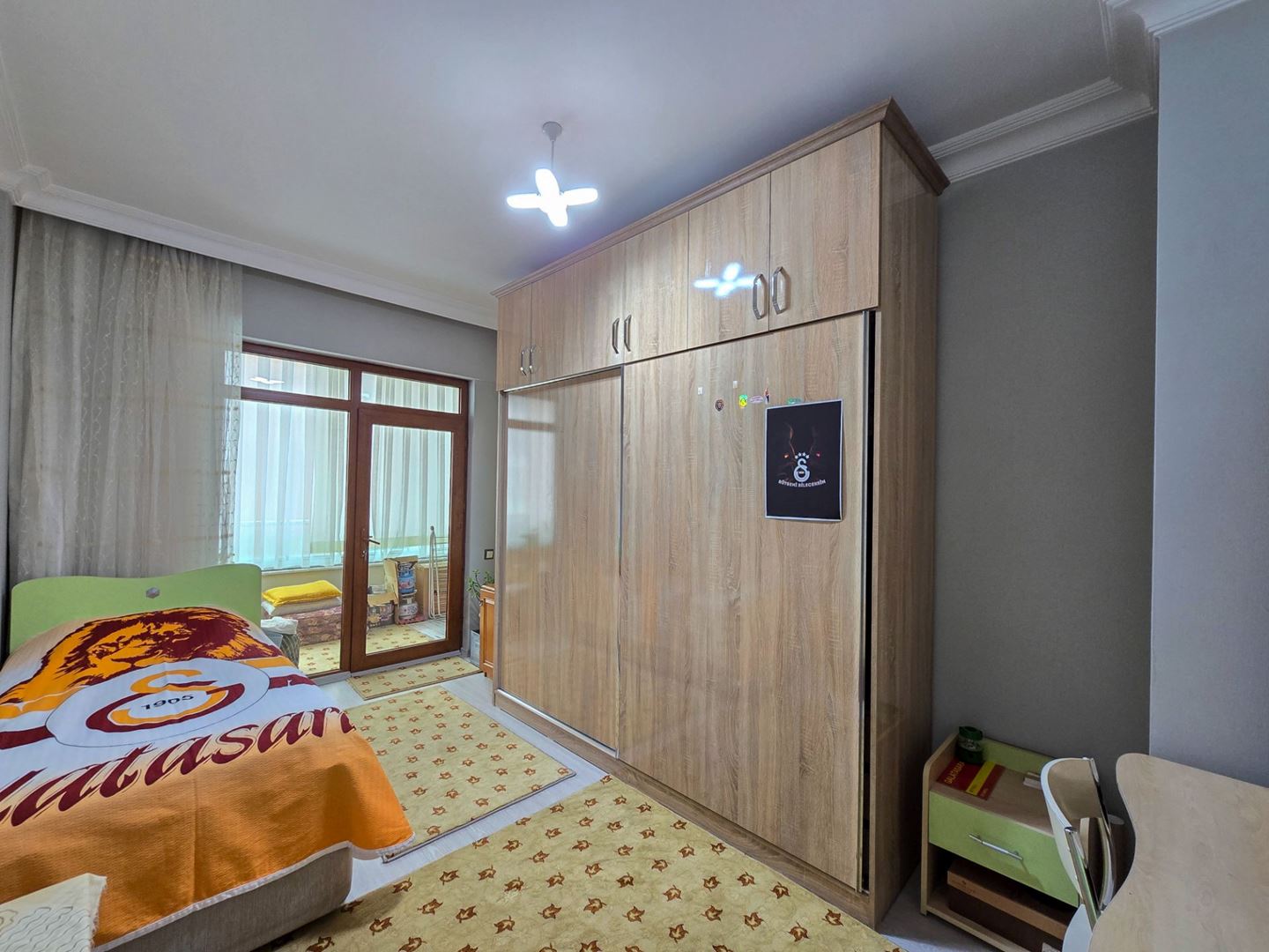 Property-photo