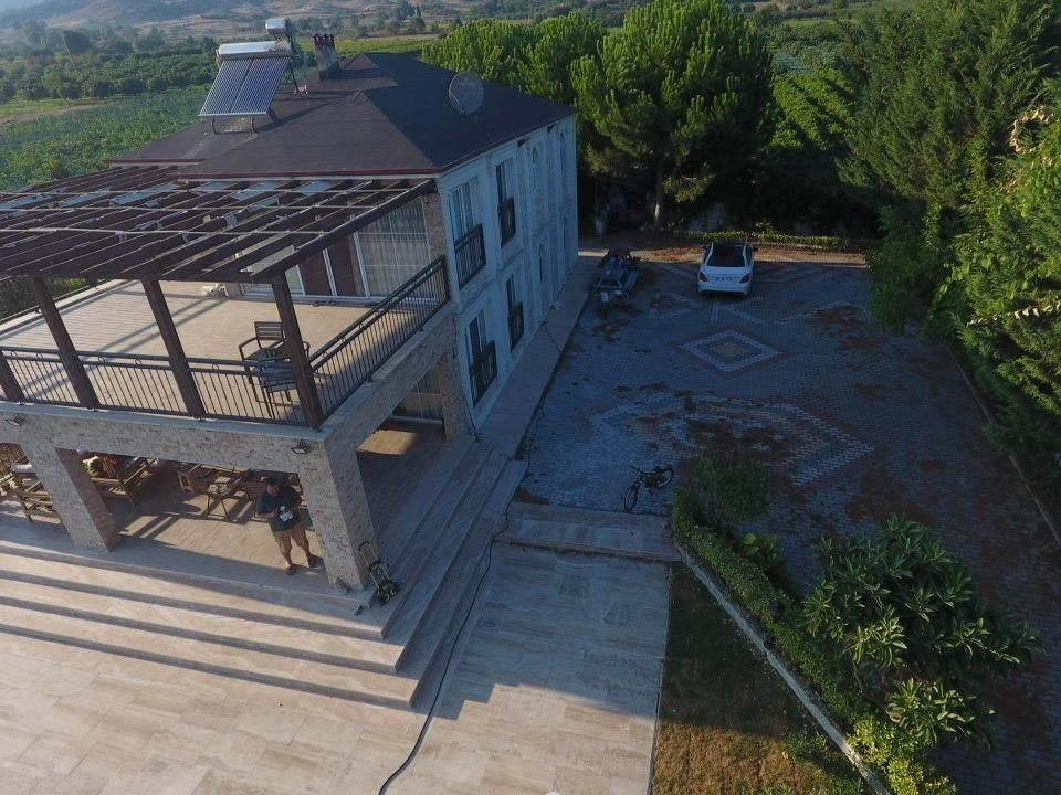 Property-photo