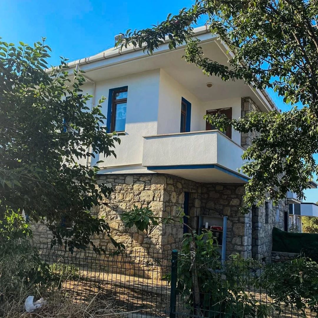 Property-photo