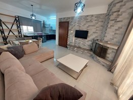YENİKENT BÖLGESİNDE SADECE BAYANLARA KİRALIK 3.CÜ KAT FULL EŞYALI 2+1 DAİRE AYLIK KİRASI £550 DEN