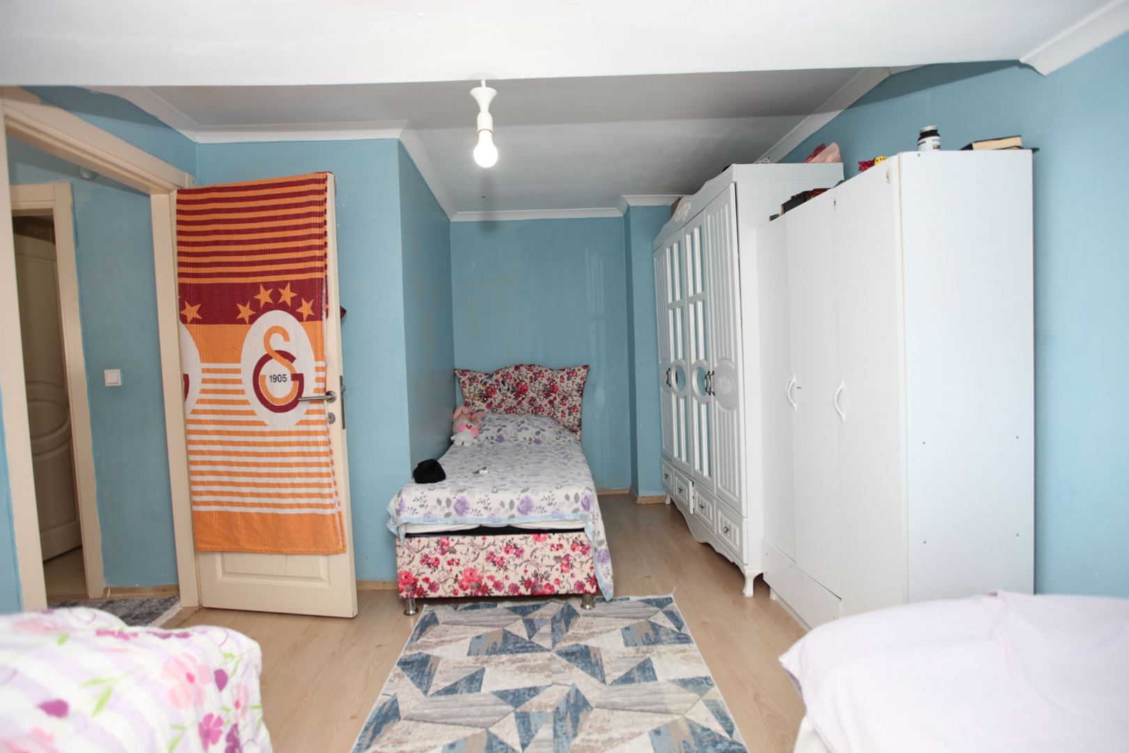 Property-photo