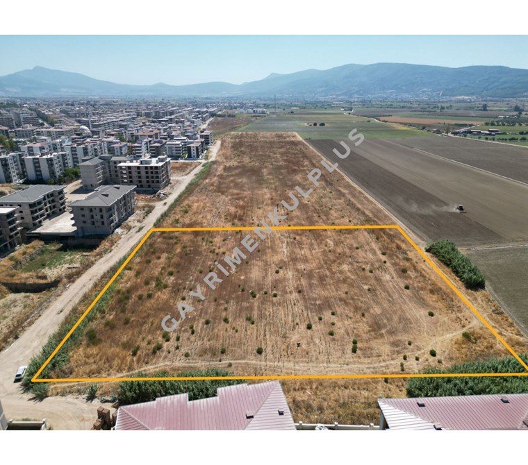GAYRİMENKULPLUS / İZBAN YAKININDA SATILIK 8151 METREKARE ARSA
