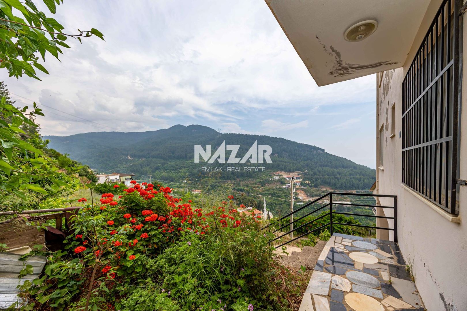 Property-photo