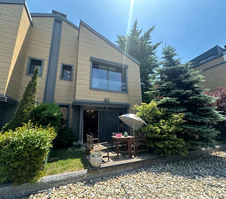 Uskumruköy Terrace Doğa'da Doğa İçinde Sakin Konumlu 3+1 Villa