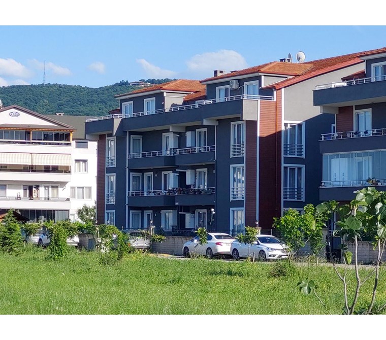 GÖLCÜK BARIŞ TORUNOĞLU SİTESİNDE 5+1 KONFORUNDA LÜKS KİRALIK