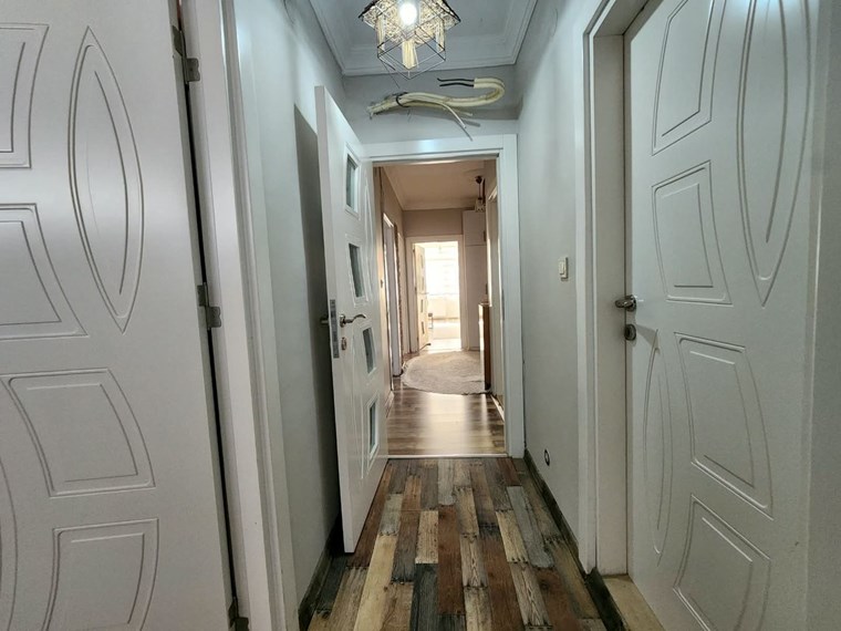 ESRA AKKAYA'DAN NİTELİKLİ OKULLAR CİVARINDA SATILIK DAİRE