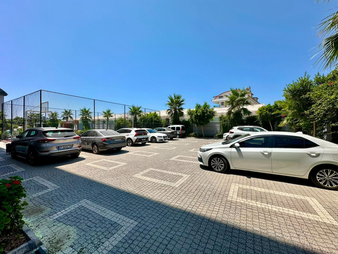 Property-photo