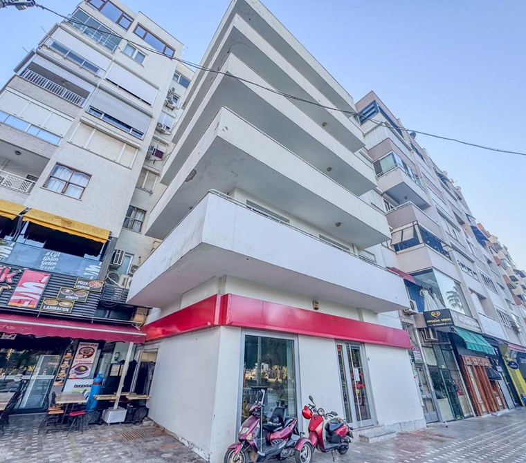 ** IŞIKLAR ANA CADDE ÜZERİNDE KİRALIK 5 KATLI KOMPLE BİNA