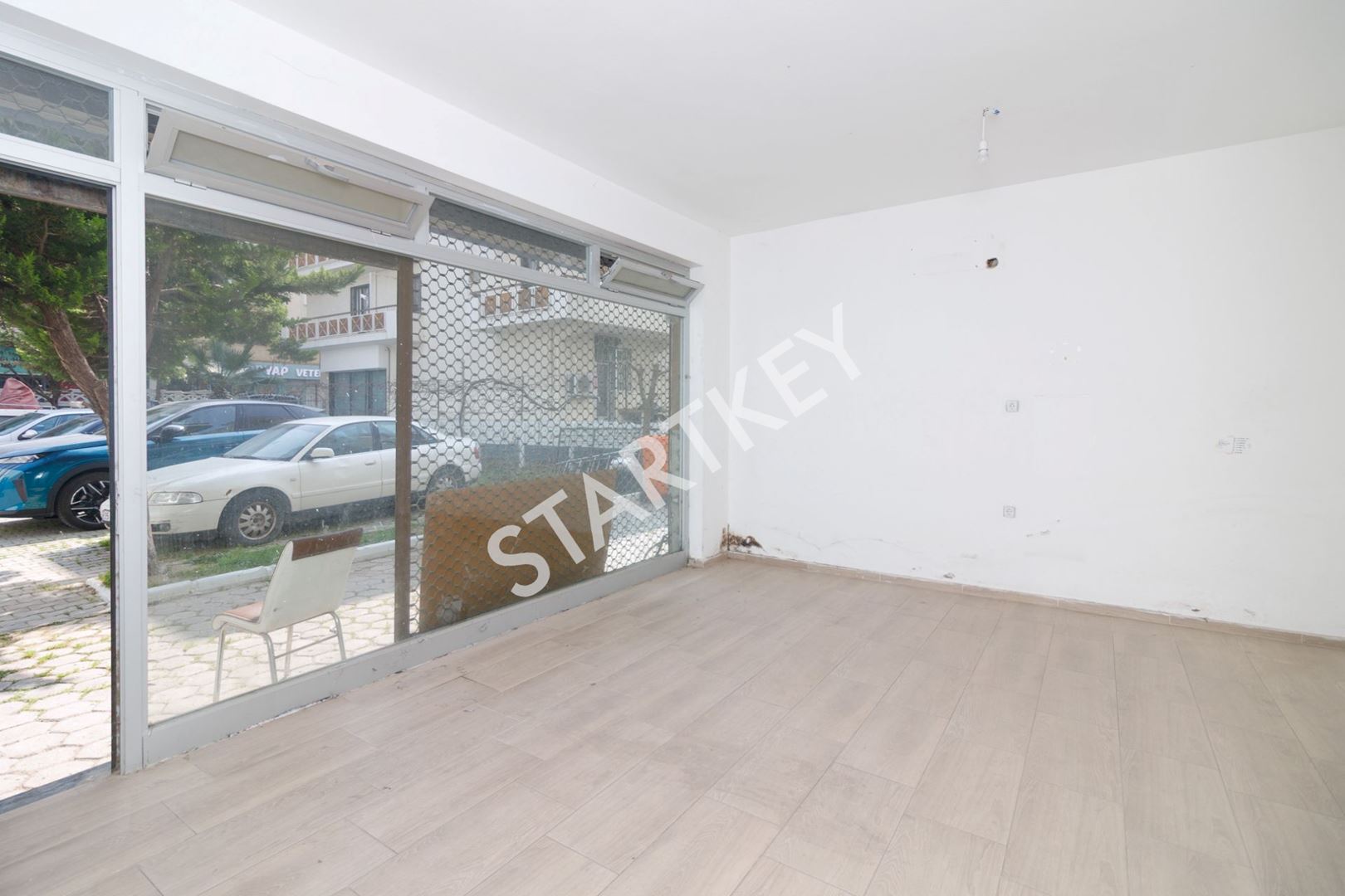 Property-photo
