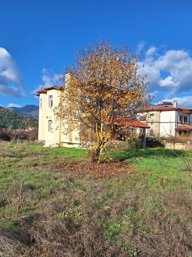 Property-photo