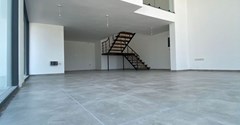 GÖNYELİ GİRİŞİ SATILIK 150M2'DEN KAFE / PASTAHANE İZİNLİ DÜKKAN.