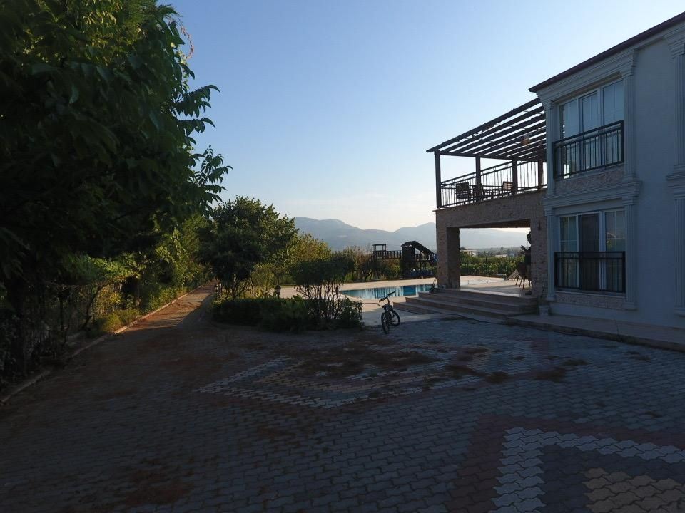 Property-photo