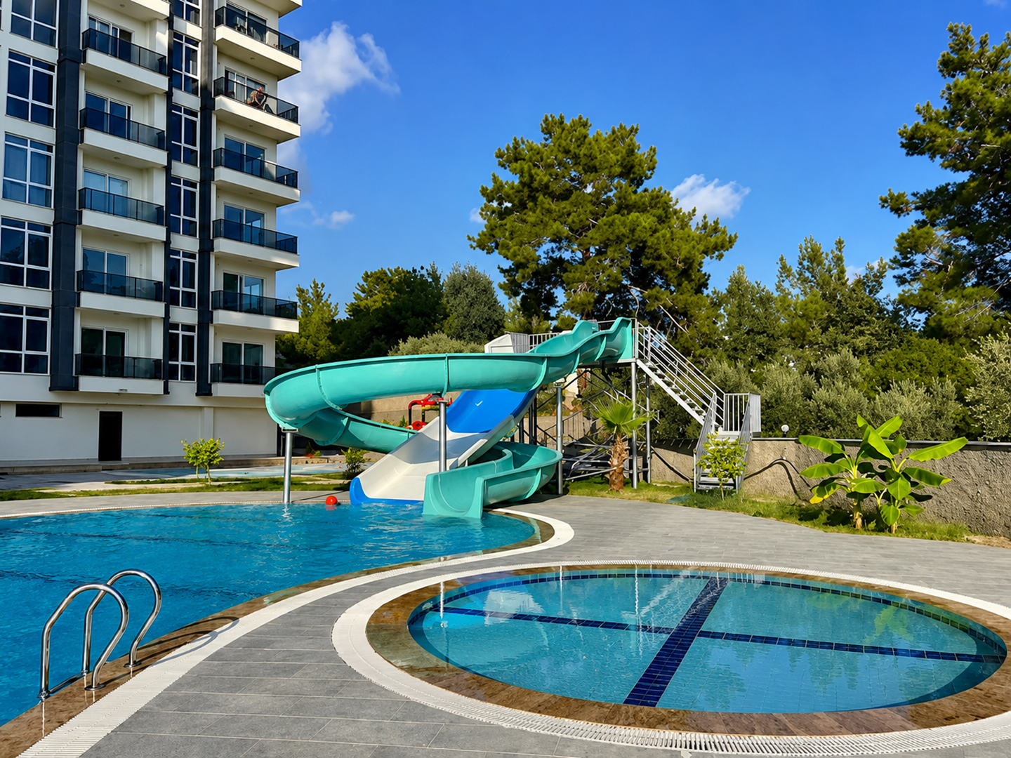 ALANYA AVSALLARDA HAVUZ MANZARALI LÜKS KOMPLEKSTE 1+1 SATILIK DAİRE · 4 · Fotoğraflar
