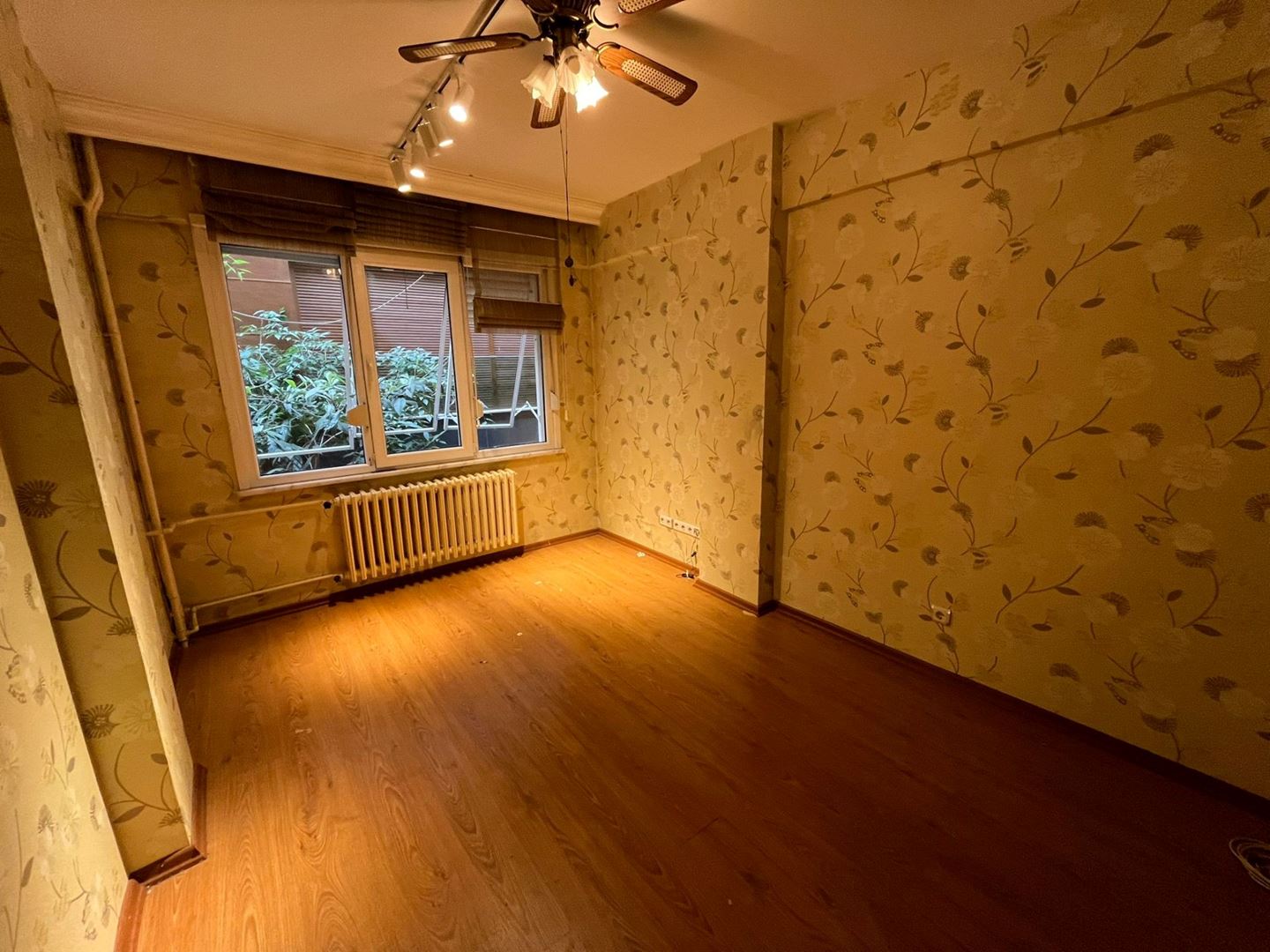 Property-photo