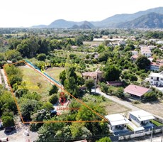 Ortaca Okcular'da 2940 m2 içerisinde kayıtlı evi olan tarla