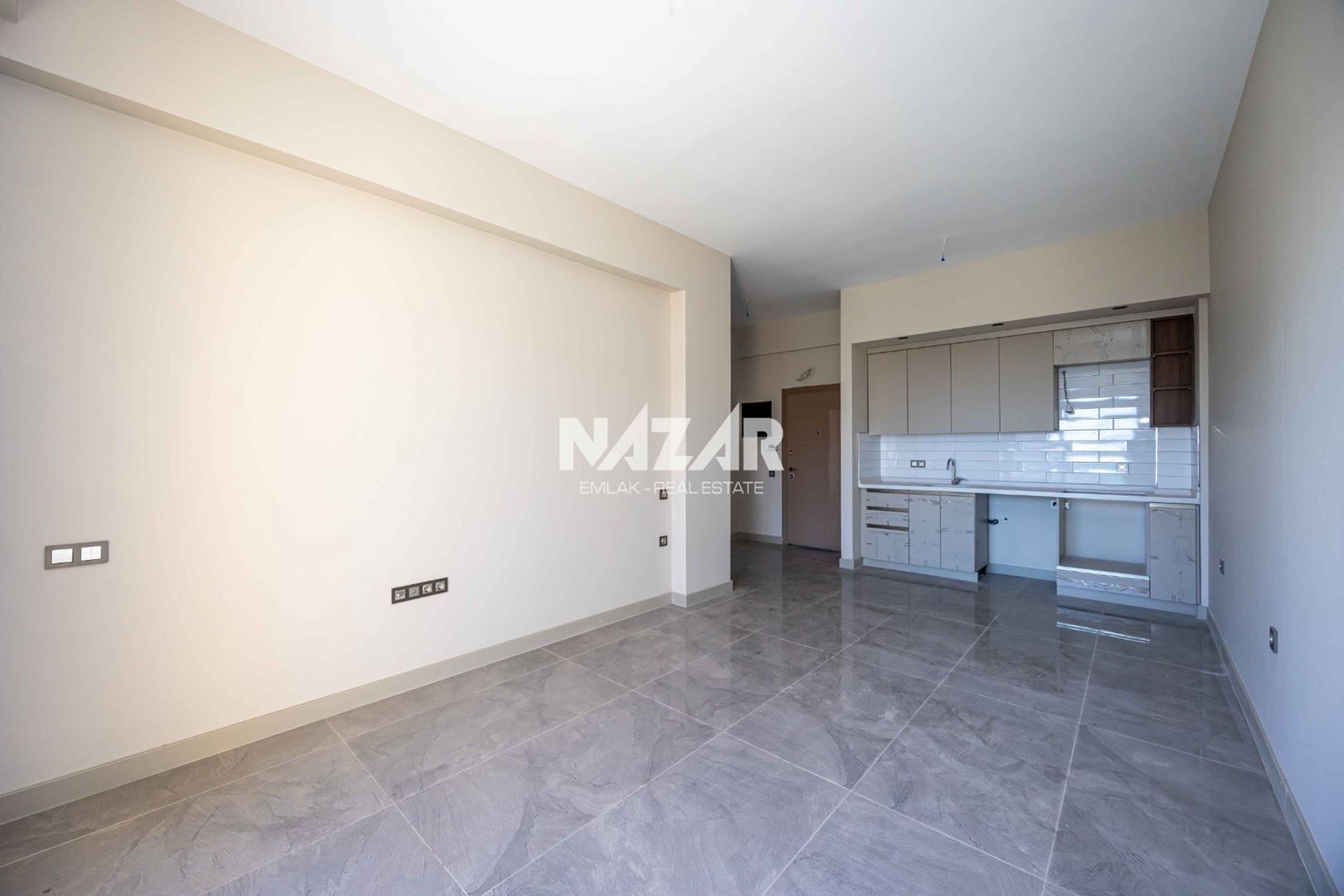 Alanya Çıplaklı’da Satılık Yeni 1+1 Daire 56 m2