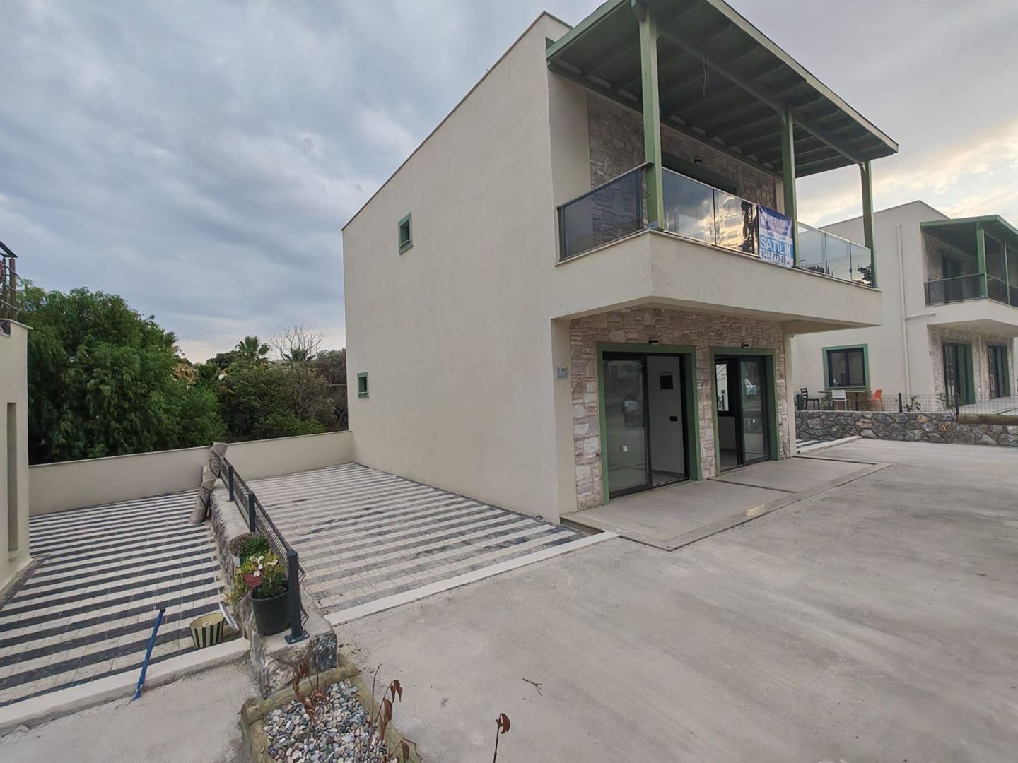 Property-photo
