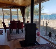 İzmir Çeşme Şifne Dört Tarafı Deniz Denize Plaja Sıfır Villa