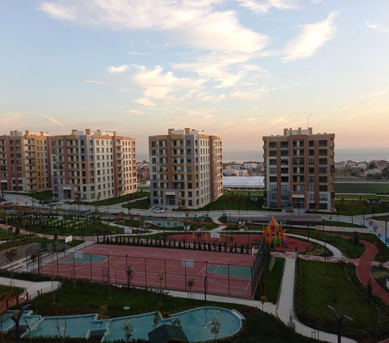 saban turker buyukcekmece guzelce bizimevler deniz manzarali satilik 4 1 3 750 000 tl 4 1