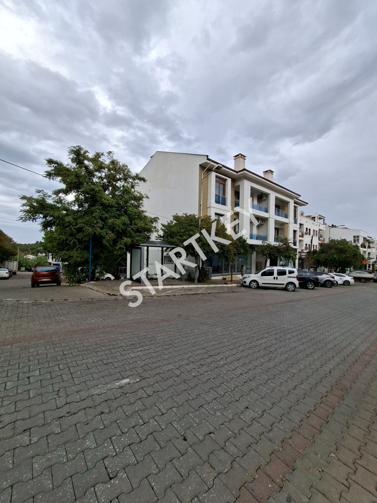 Property-photo