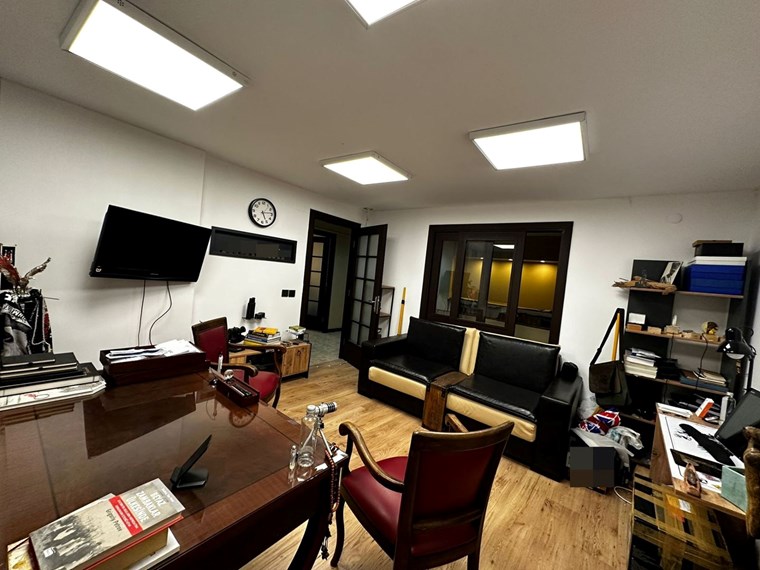 REŞATBEY VALİ YOLU CAD. ZEMİN+ASMA KAT YAPILI SATILIK LÜKS OFİS