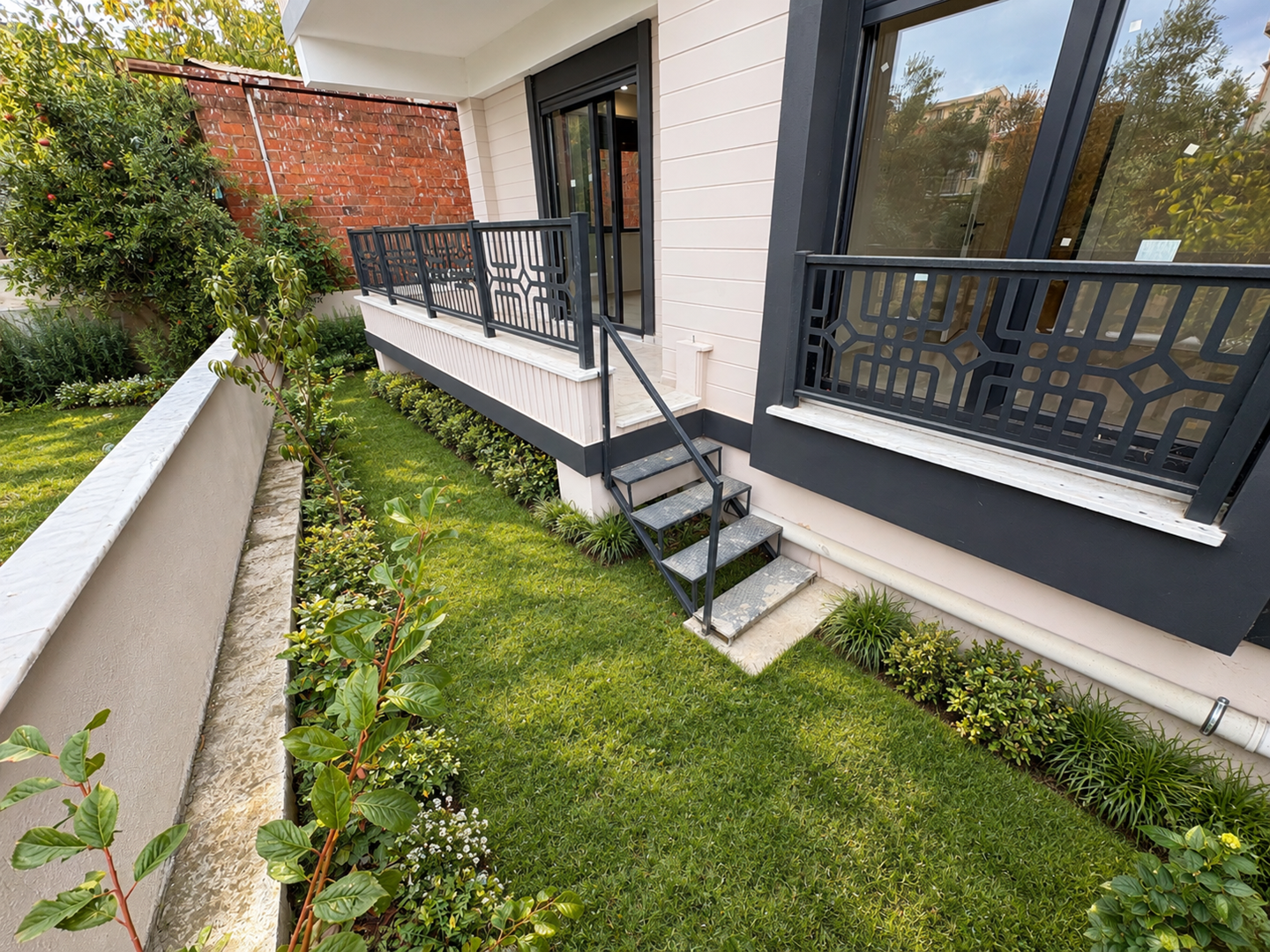 Property-photo