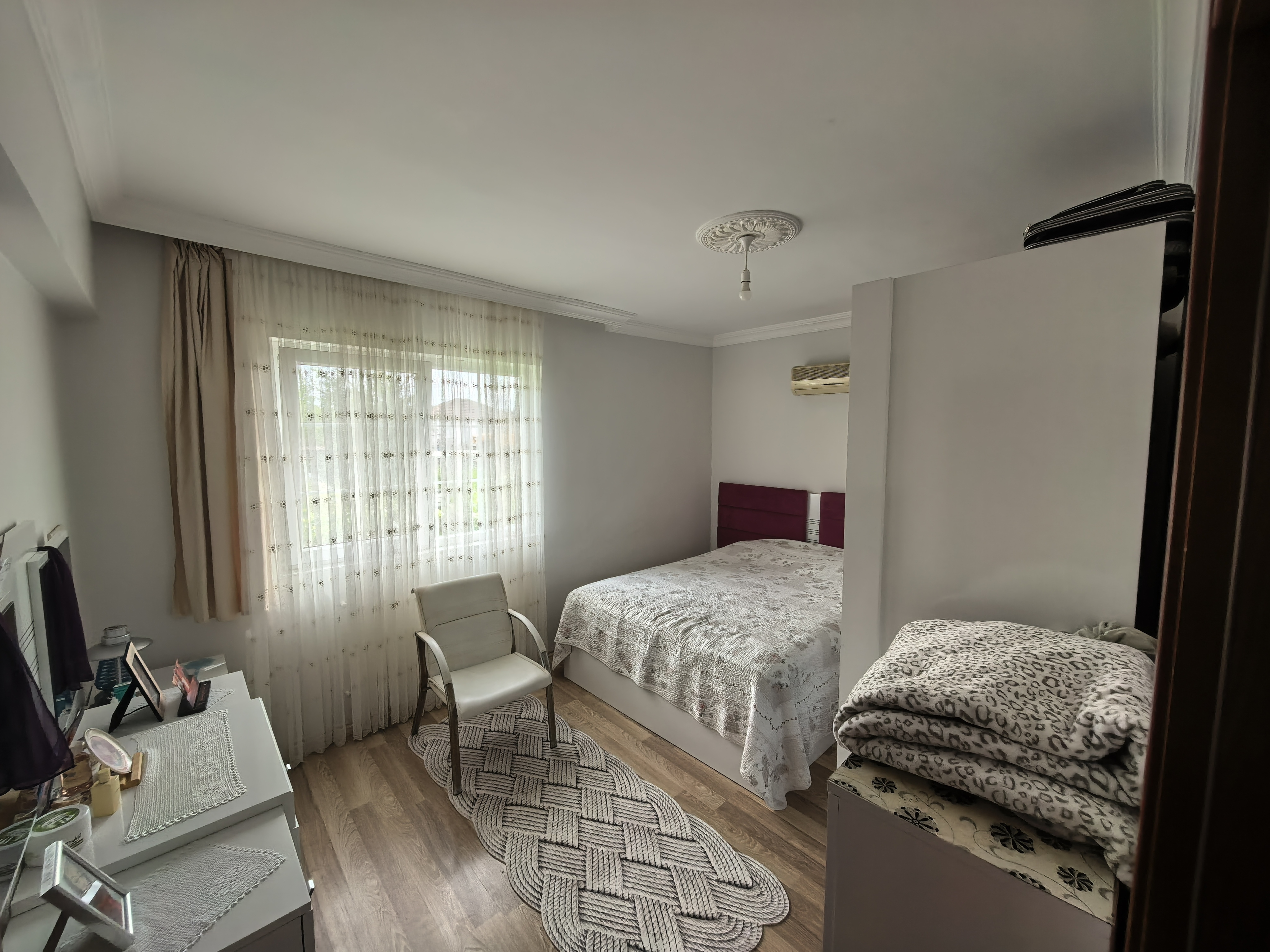 Property-photo