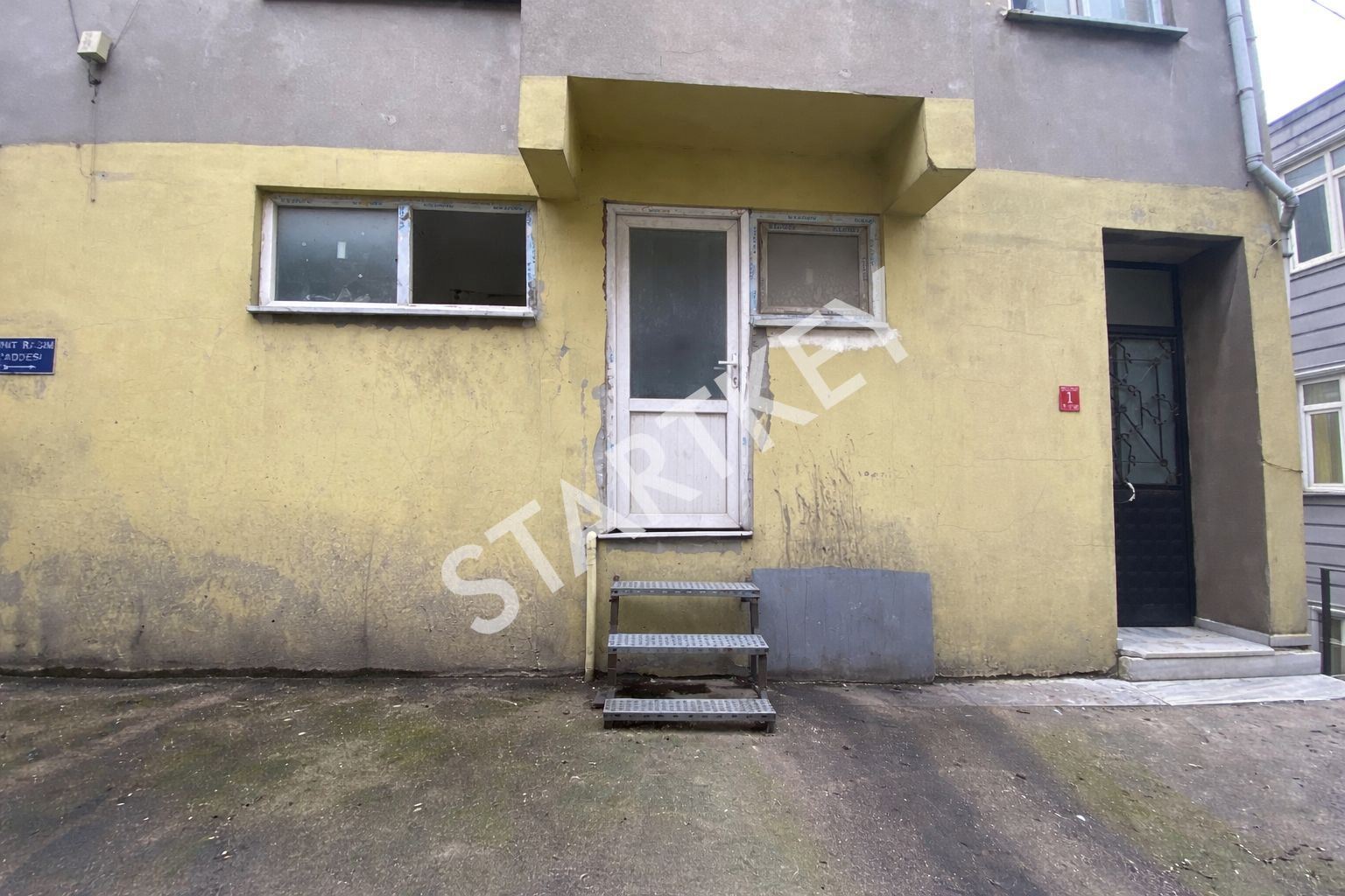 Property-photo