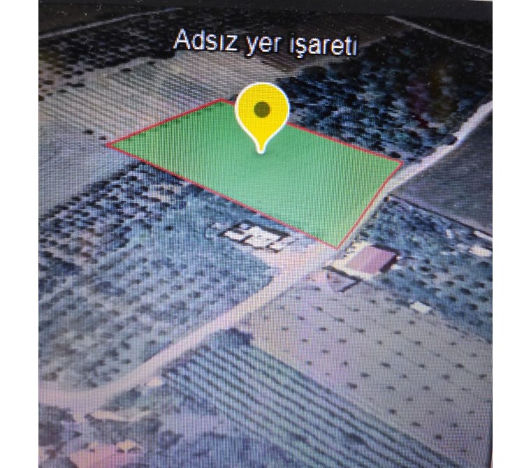AŞAĞIKIZILCA OVASINDA SATILIK BAĞ