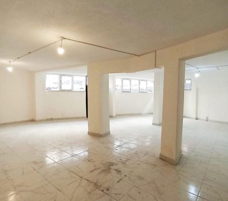 Karadeniz mh'de satılık 190 m2 2 katlı işyeri satılık..