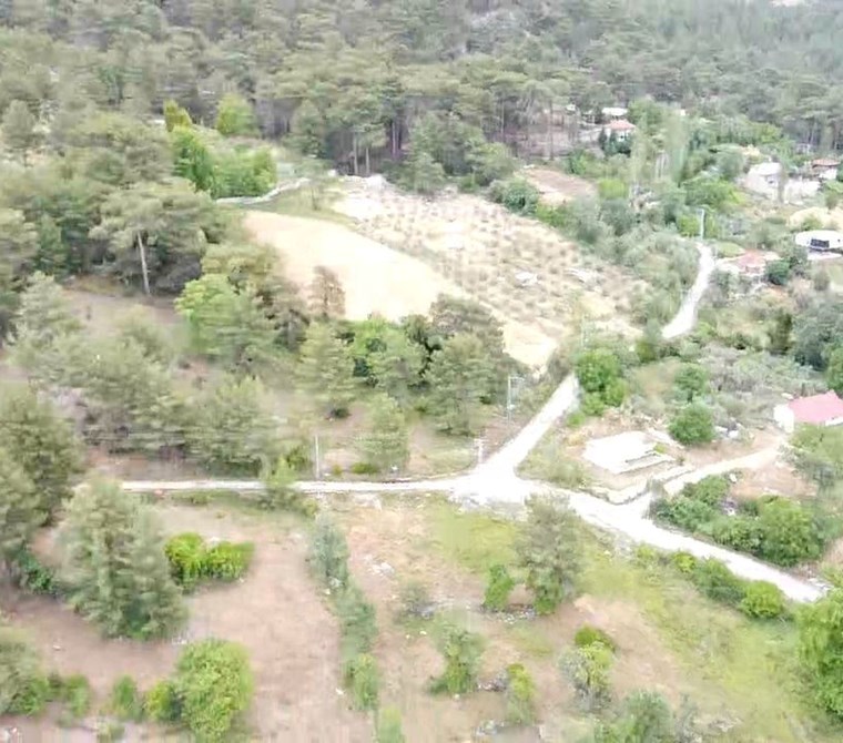 Fethiye’nin Yanı Başında, Yatırımlık ve Yaşama Hazır Dev Arazi!