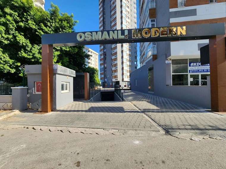 ESRA AKKAYADAN SOSYAL DONATILI SİTEİÇERİSİNDE 3+1 SATILIK DAİRE