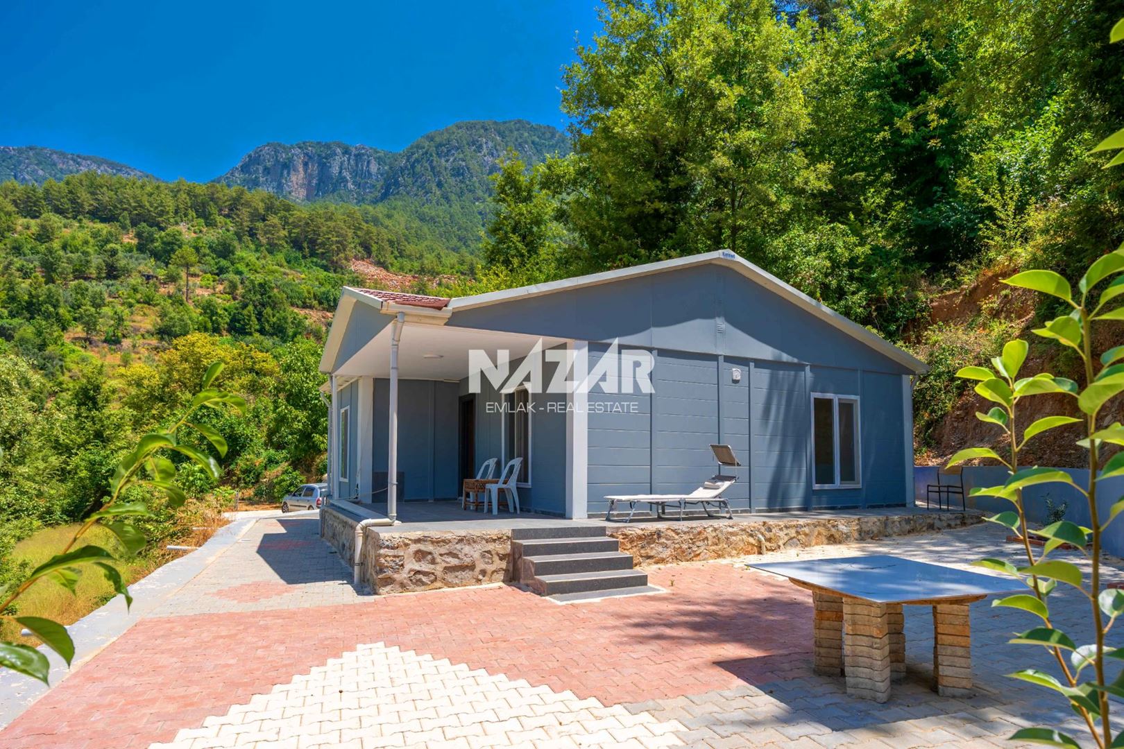Property-photo