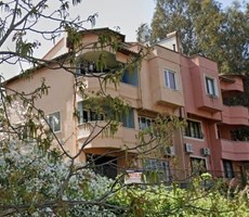 Yalova Merkez Kadıköy Özden Mah. 320 m2 Satılık Tripleks Villa