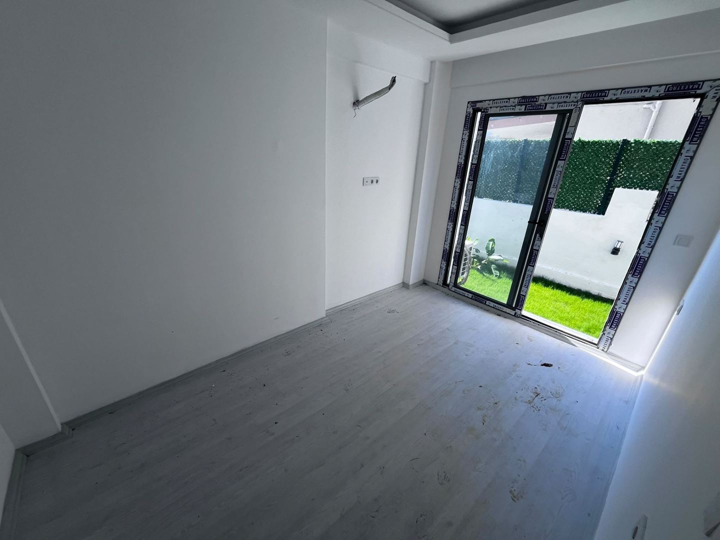 Property-photo