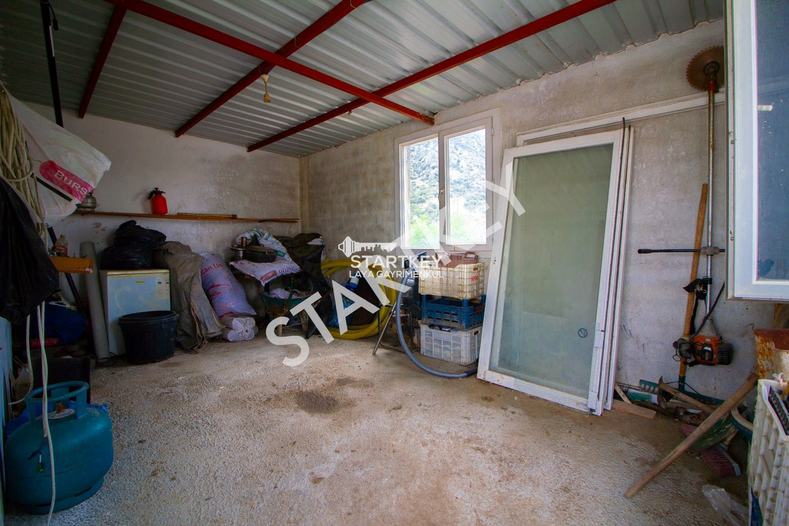 Property-photo