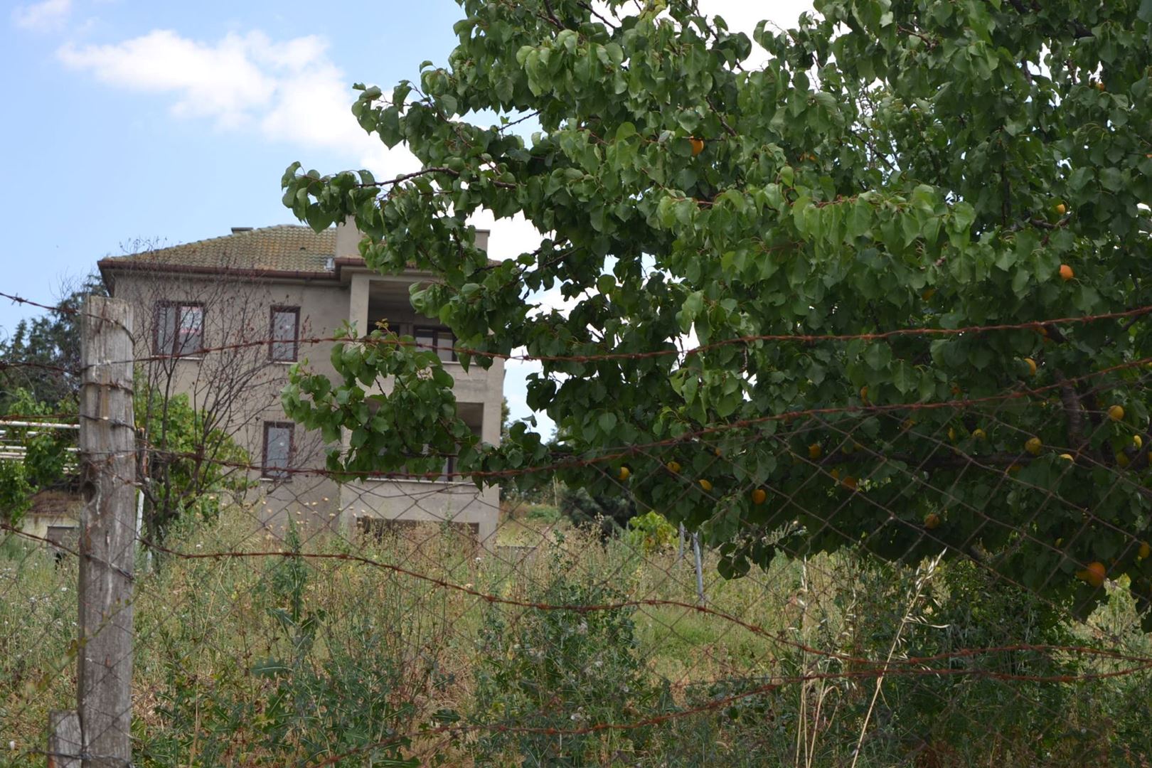 Property-photo