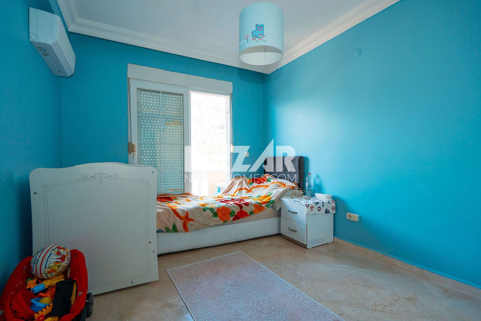 Property-photo