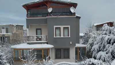 Şehir Hayatını Doğayla Buluşturan Satılık Villa