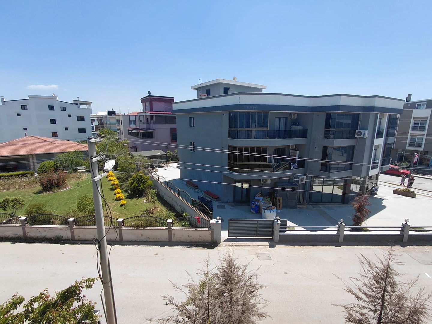 Property-photo