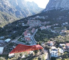 POYRAZDAN KONYAALTI HİSARÇANDIR'DA SATILIK EV VE 1314m² ARSA