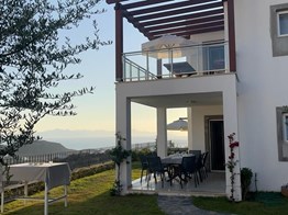 Bodrum Koyunbaba'da Deniz Manzaralı Kiralık 2+1 Yeni Daire