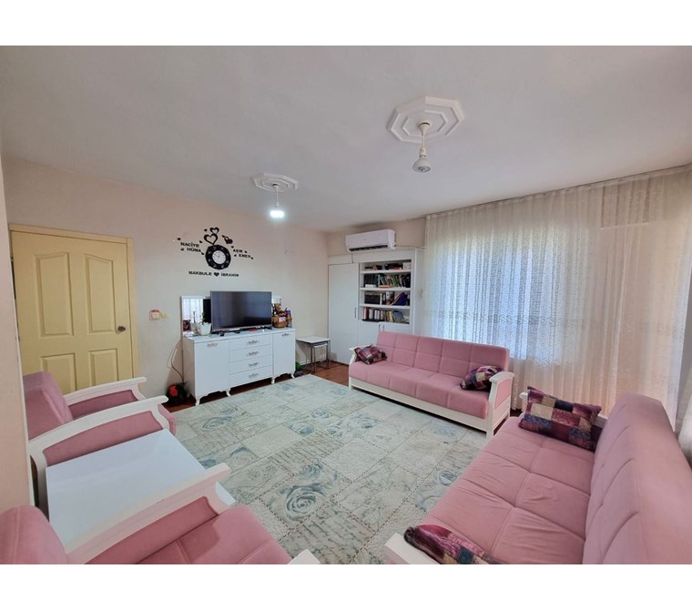 POYRAZ'DAN ÜNSAL MAH. SATILIK SİTE İÇİNDE 3+1 145m² 4.KAT DAİRE
