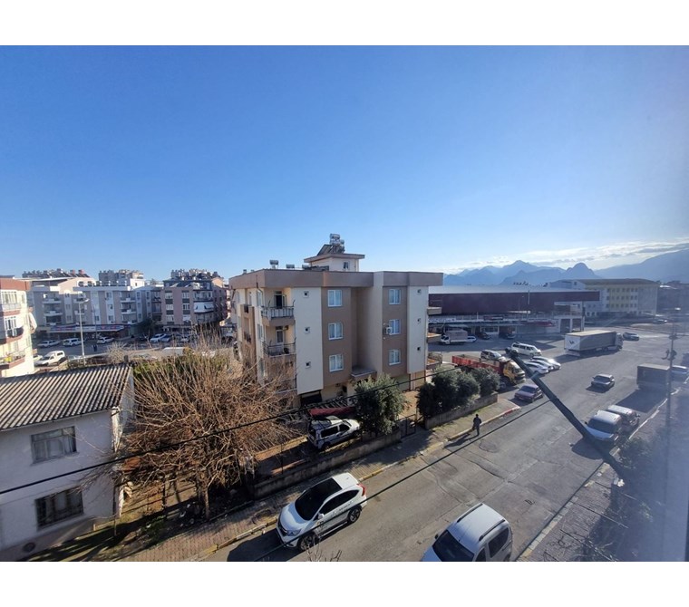 POYRAZ'DAN ŞAFAK'DA GENİŞ 3+1 140m² 3.KAT SATILIK DAİRE