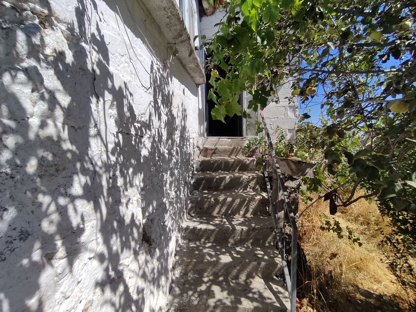Property-photo