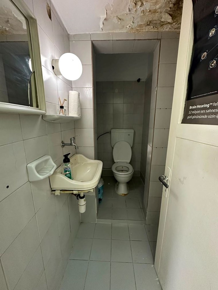 İŞ YERİNE UYGUN MİLLET CADDESİ'NDE YATIRIMLIK SATILIK DAİRE
