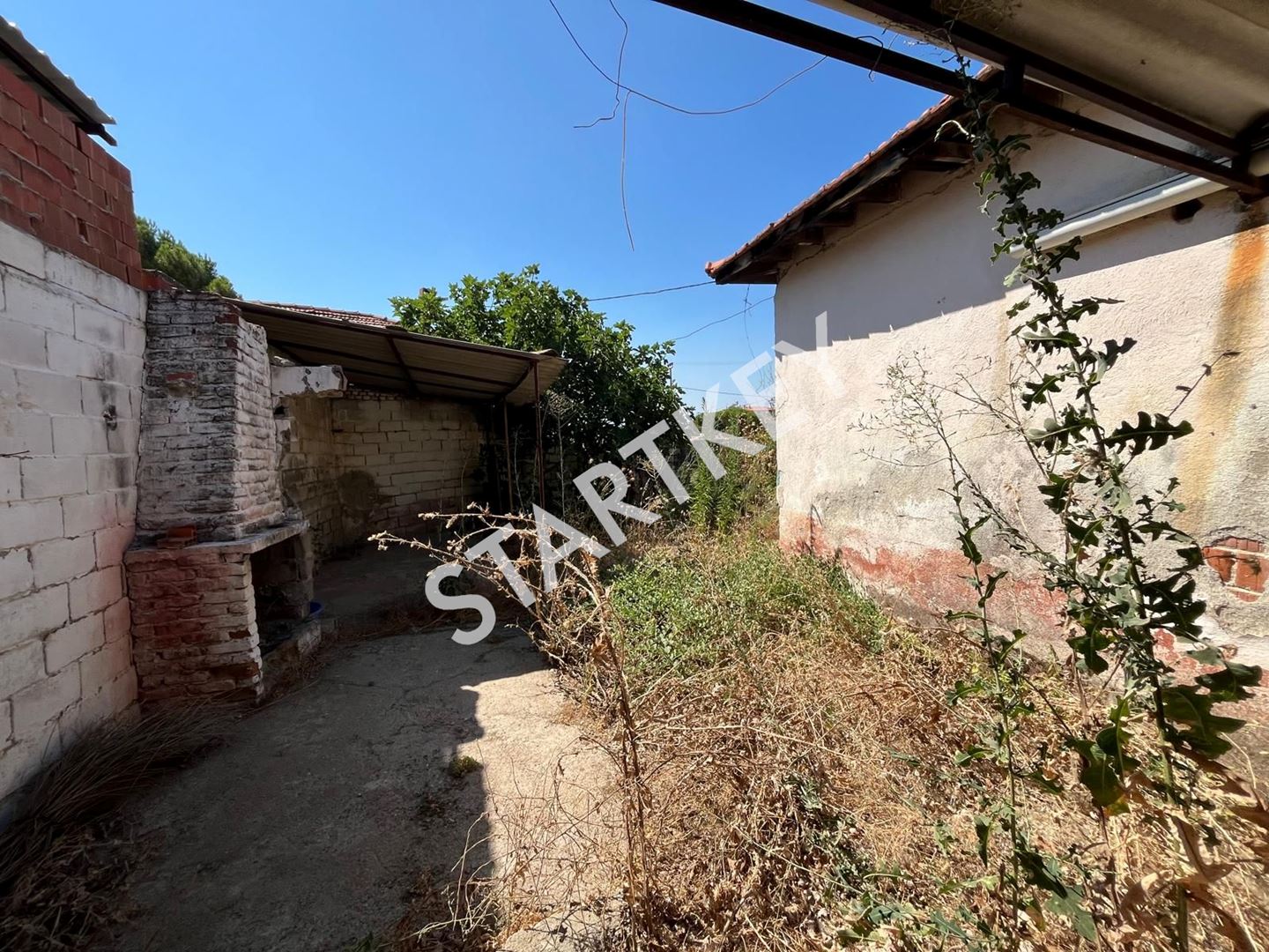 Property-photo