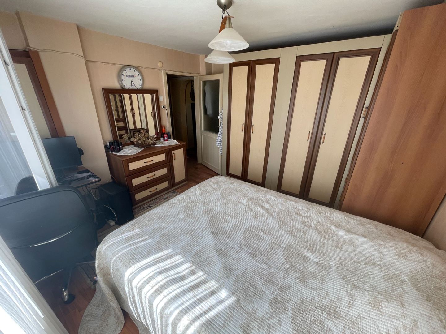 Property-photo