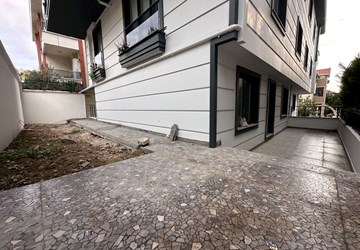 Avcılar Gümüşpalada Kendine Ait Bahçeli 2+1 Satılık Daire